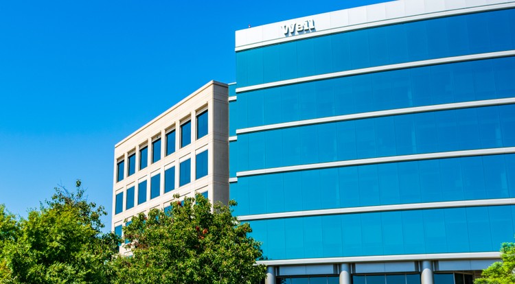 Article thumbnail: Weil, Gotshal & Manges creates AI-centric 1L summer program